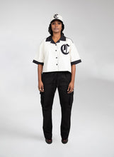 Load image into Gallery viewer, Signature Cropped Bowling Shirt (Noir)