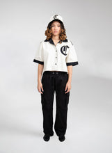 Load image into Gallery viewer, Signature Cropped Bowling Shirt (Noir)